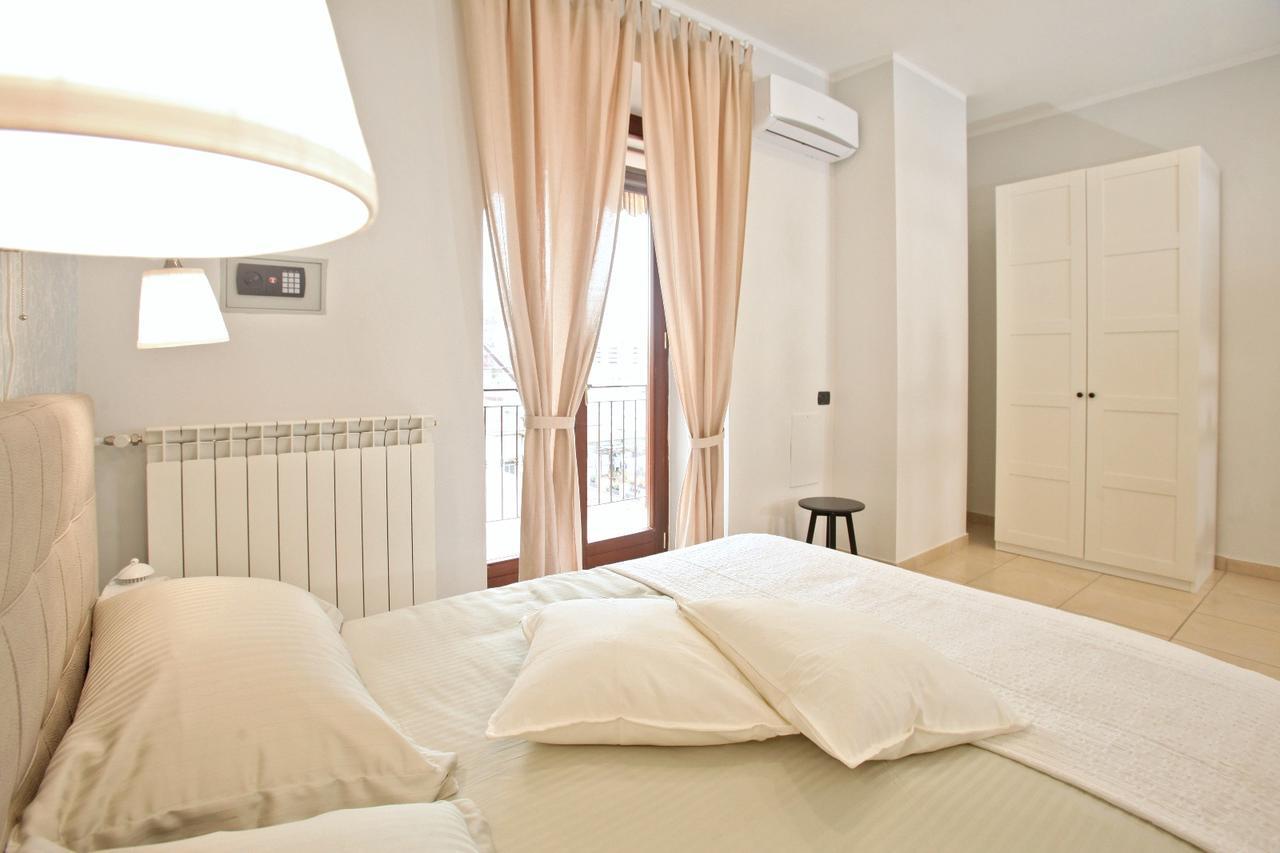 Bed and Breakfast Convitalia Neapel Exterior foto